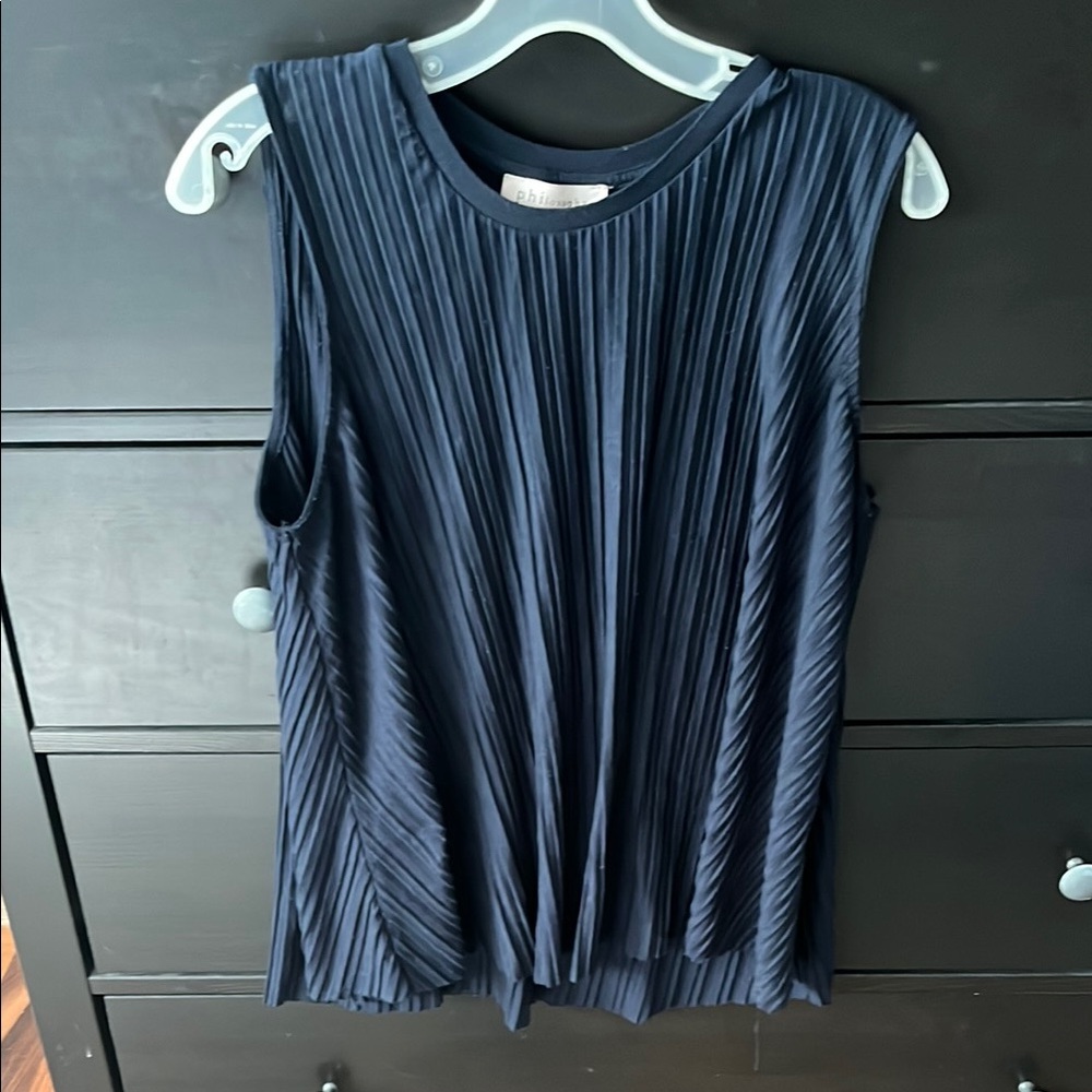 Philosophy Elegant Navy Sleeveless Top